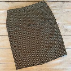 The Limited Black and White Pencil Skirt Size 4